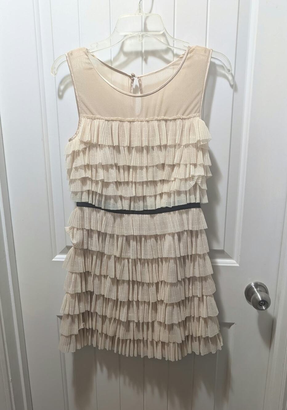 Phoebe Couture Pleated Tiered Sleeveless Beige Tulle Mini Dress Size 2